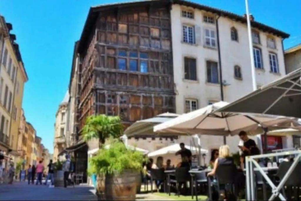 Detente Centre Historique De Macon Avec Spa Et Cine 외부 사진
